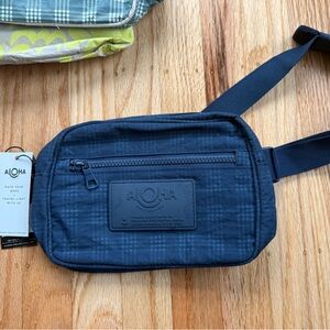 ALOHA palaka keep it lite hip pack
